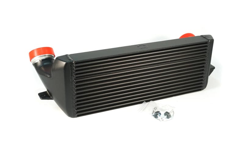 CSF Intercoolers CSF 04-13 BMW 335i/xi (E90/E91/E92/E93) High Performance Stepped Core Bar/Plate Intercooler - Black