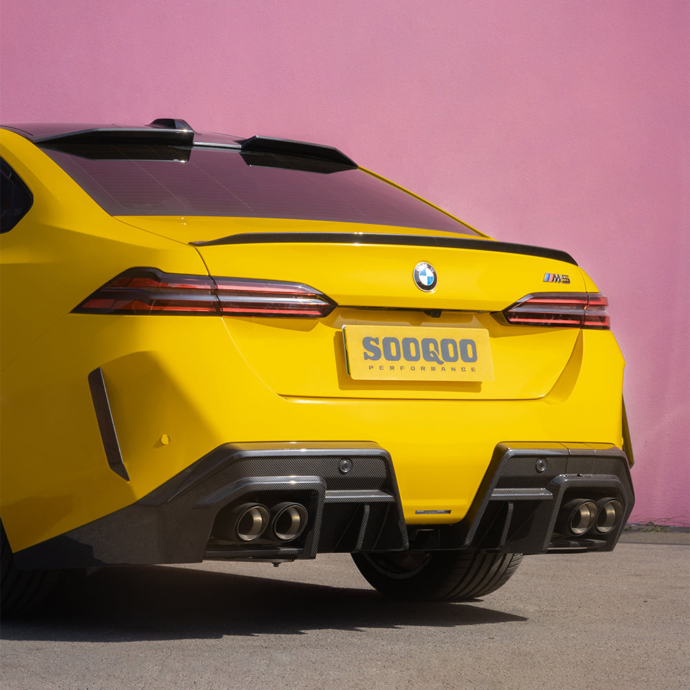 M5 G90 CARBONREAR DIFFUSER