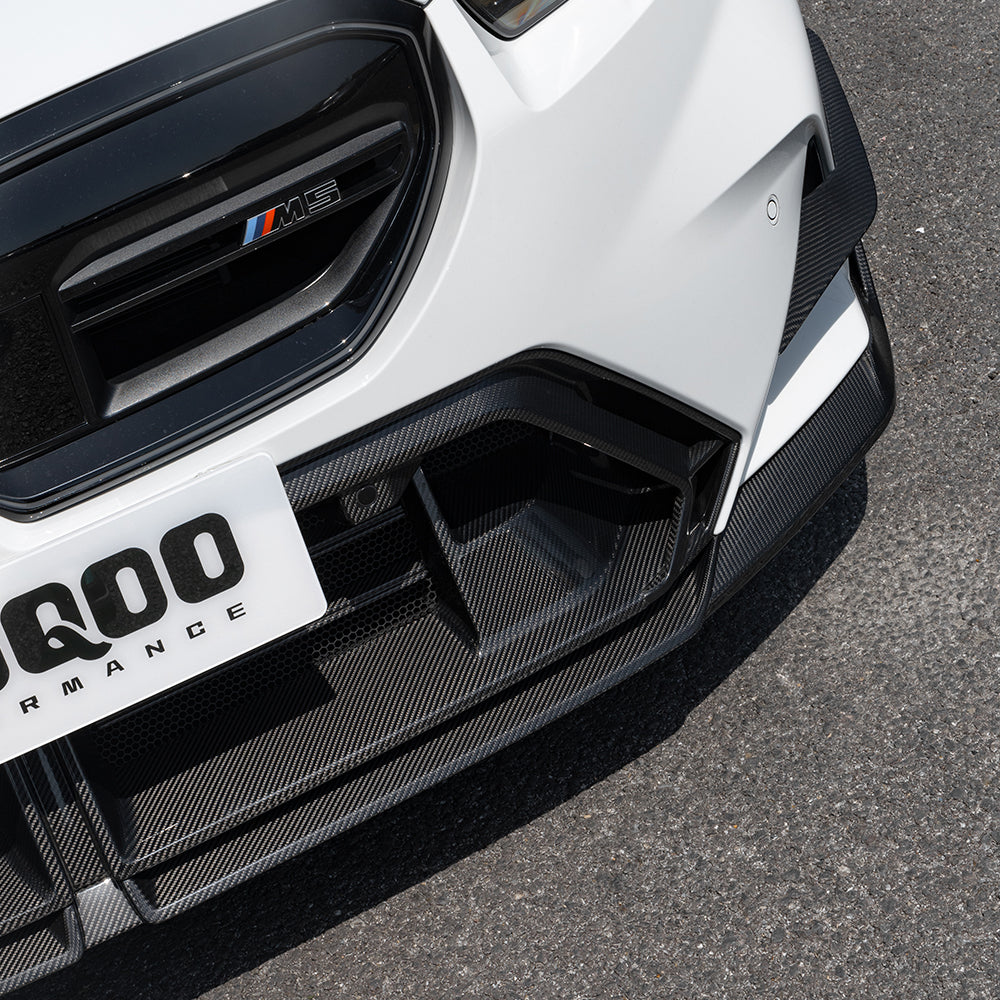 BMW G90 CARBON CENTER GRILLE