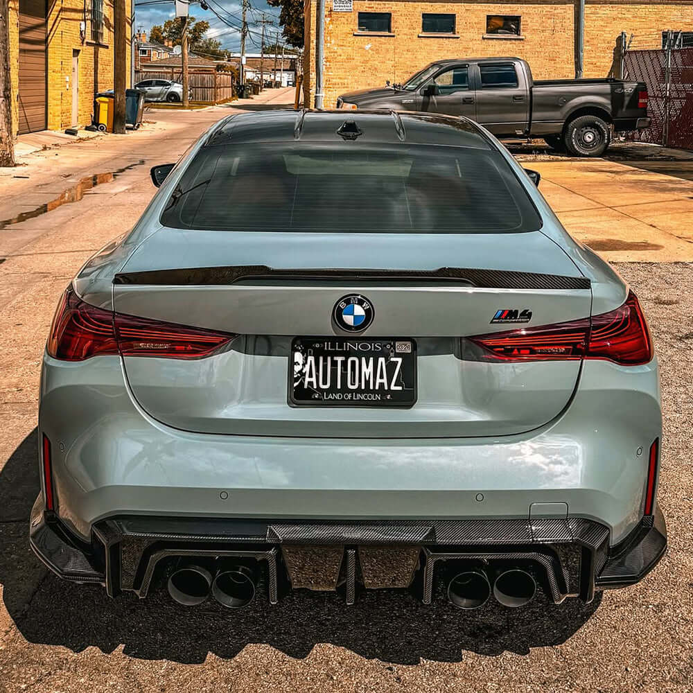 M4 G83 CARBON FIBER REAR DIFFUSER