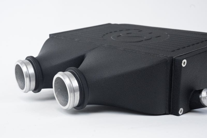 CSF Intercoolers CSF 2014+ BMW M3/M4 (F8X) Top Mount Charge-Air-Cooler - Crinkle Black