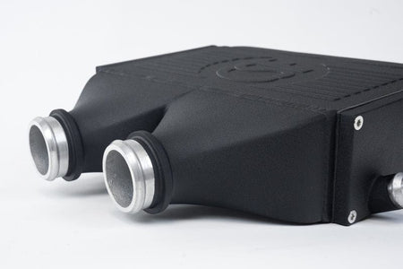 CSF Intercoolers CSF 2014+ BMW M3/M4 (F8X) Top Mount Charge-Air-Cooler - Crinkle Black