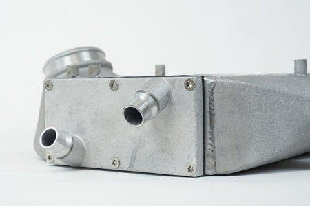 CSF Intercoolers CSF 2014+ BMW M3/M4 (F8X) Top Mount Charge-Air-Cooler - Raw Finish