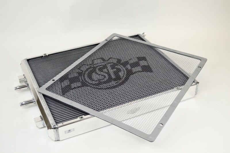CSF Radiators CSF 2014+ BMW M3/M4 (F8X) Front Mount Heat Exchanger w/Rock Guard