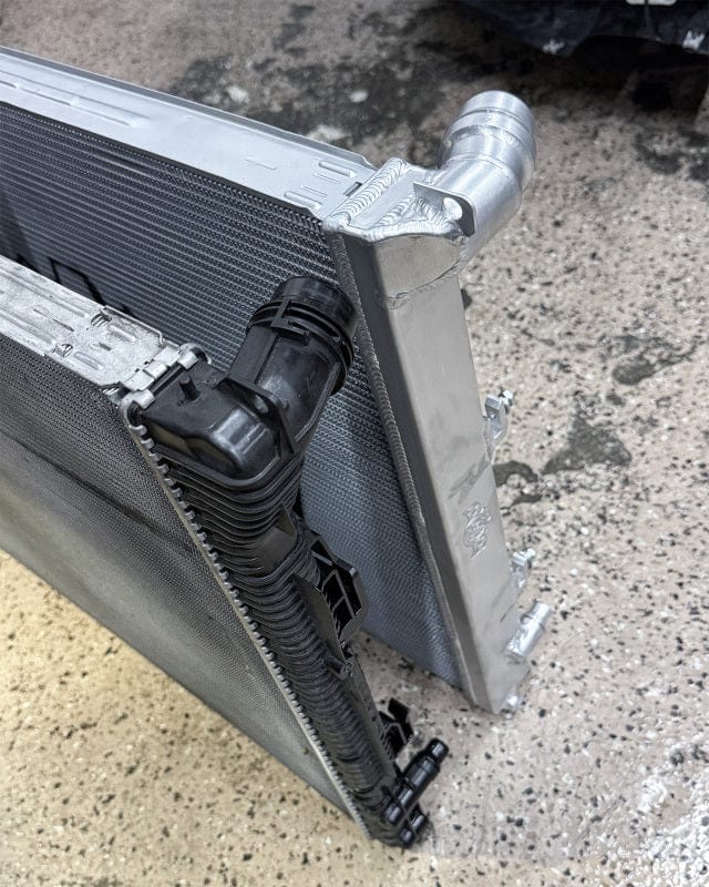 CSF Radiators CSF BMW F-Chassis Gen 1 B58 High Performance All-Aluminum Radiator