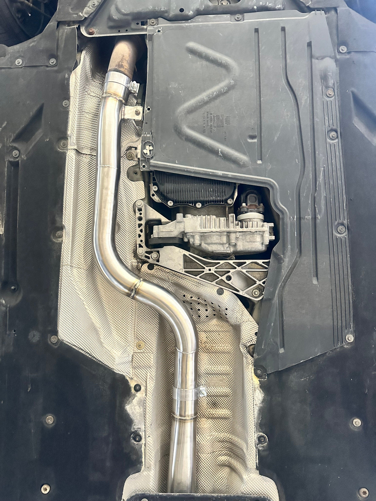 IRL LLC IRL F30 340i Catback