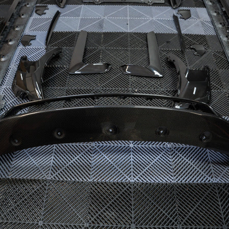 Legendary | Autobuilders Aero 992 911 GT3RS Carbon Replacement Kit