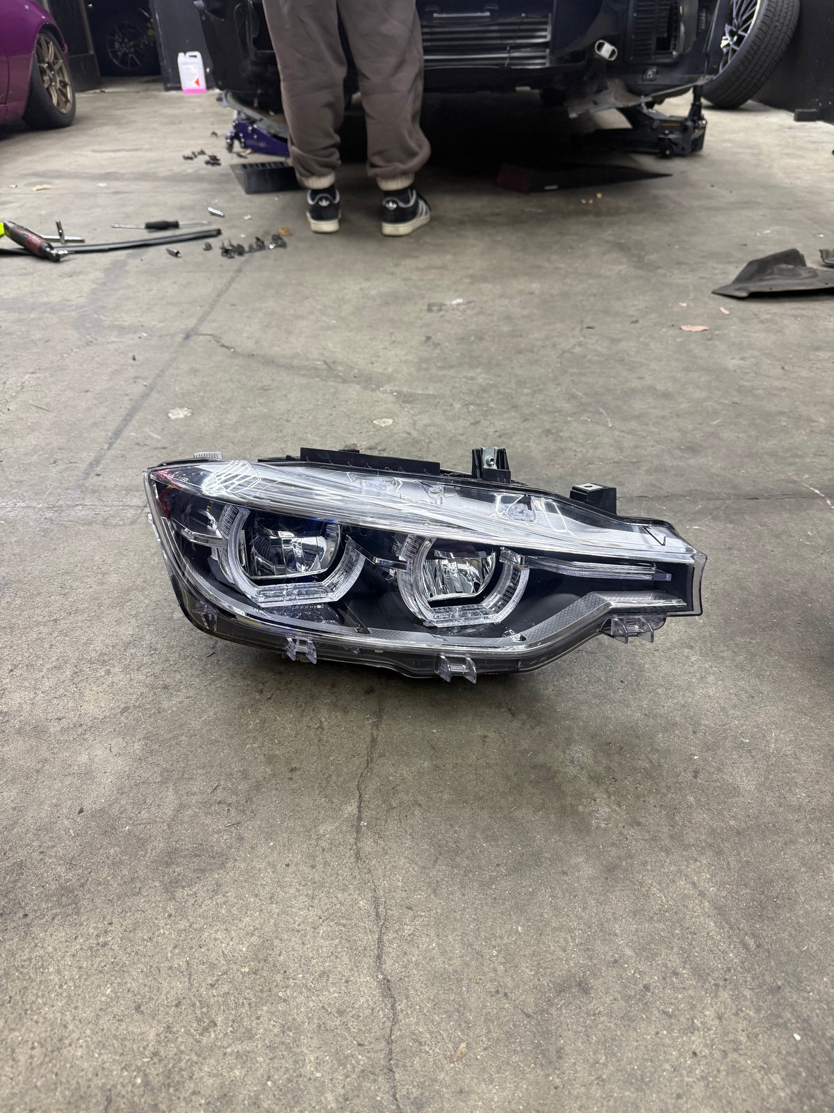 Open Box Lighting (USED) LCI Style LED YELLOW/WHITE Color Switching Headlights - F30 3 Series / F31 3 Series