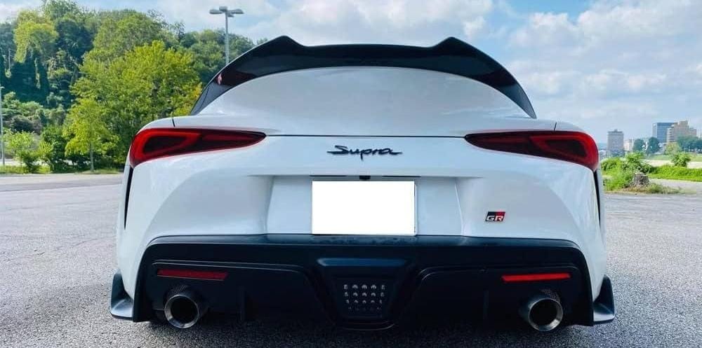 Open Box Spoiler (OPEN BOX) GR Style High kick Carbon Fiber Trunk Spoiler - A90 / A91 Mk5 Supra
