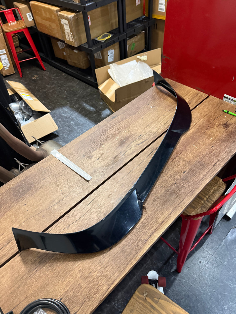 Open Box Spoiler (OPEN BOX) VW Golf R & Golf GTI Clubsport Mk8 EVO-1 Gloss Black Rear Spoiler