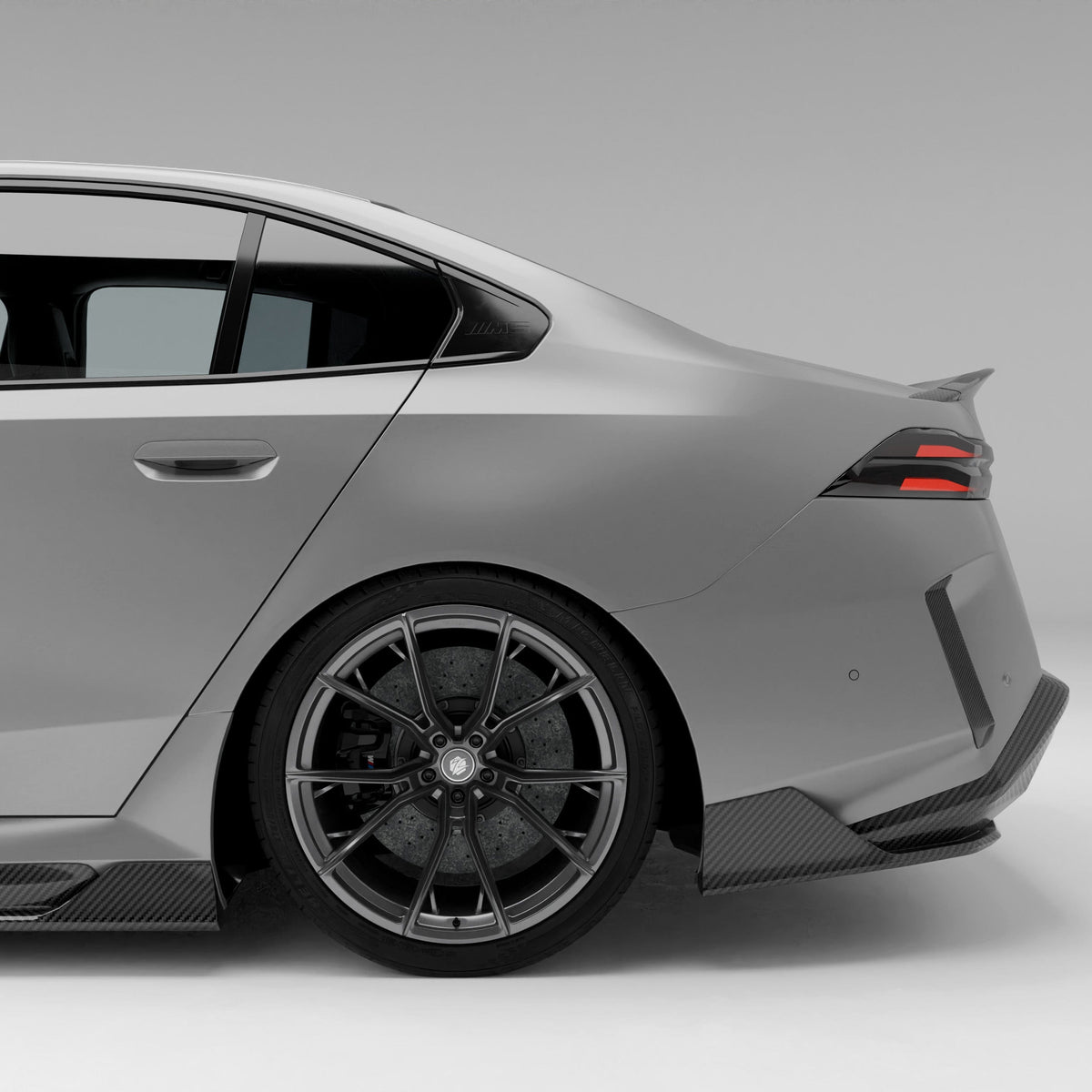 Revozport Diffuser BMW M5 G90 Carbon Fiber Rear Diffuser