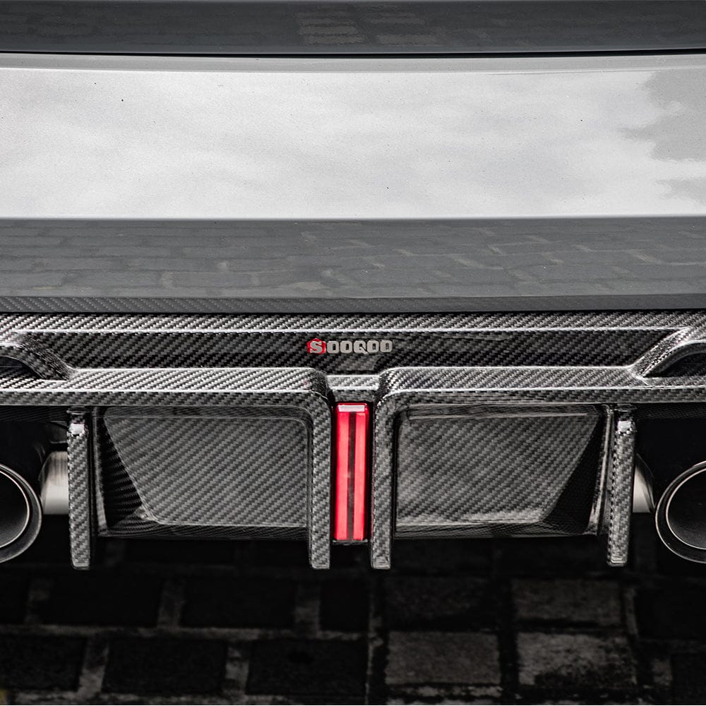 SOOQOO Diffuser SOOQOO V1 BMW M3 G80 Rear Diffuser W/Brake Light In Prepreg Carbon Fiber