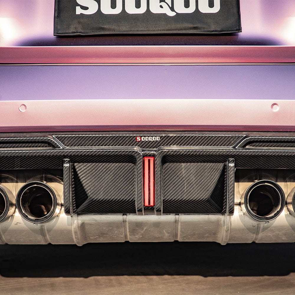 SOOQOO Diffuser SOOQOO V1 BMW M4 G82 Rear Diffuser W/Brake Light In Prepreg Carbon Fiber