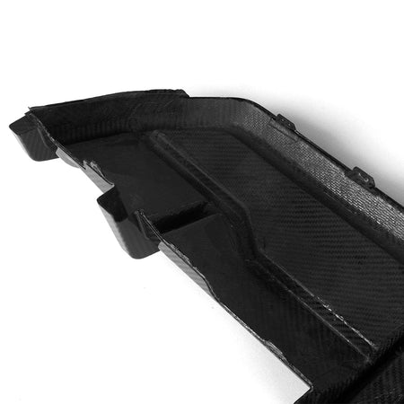 SOOQOO Rear Diffuser SOOQOO BMW 2 Series G42 Rear Diffuser W/brake Light In Prepreg Carbon Fiber