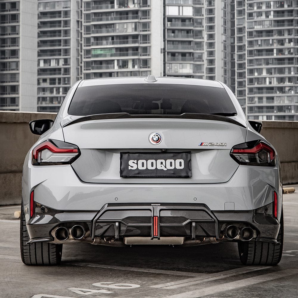 SOOQOO Rear Diffuser SOOQOO BMW 2 Series G42 Rear Diffuser W/brake Light In Prepreg Carbon Fiber