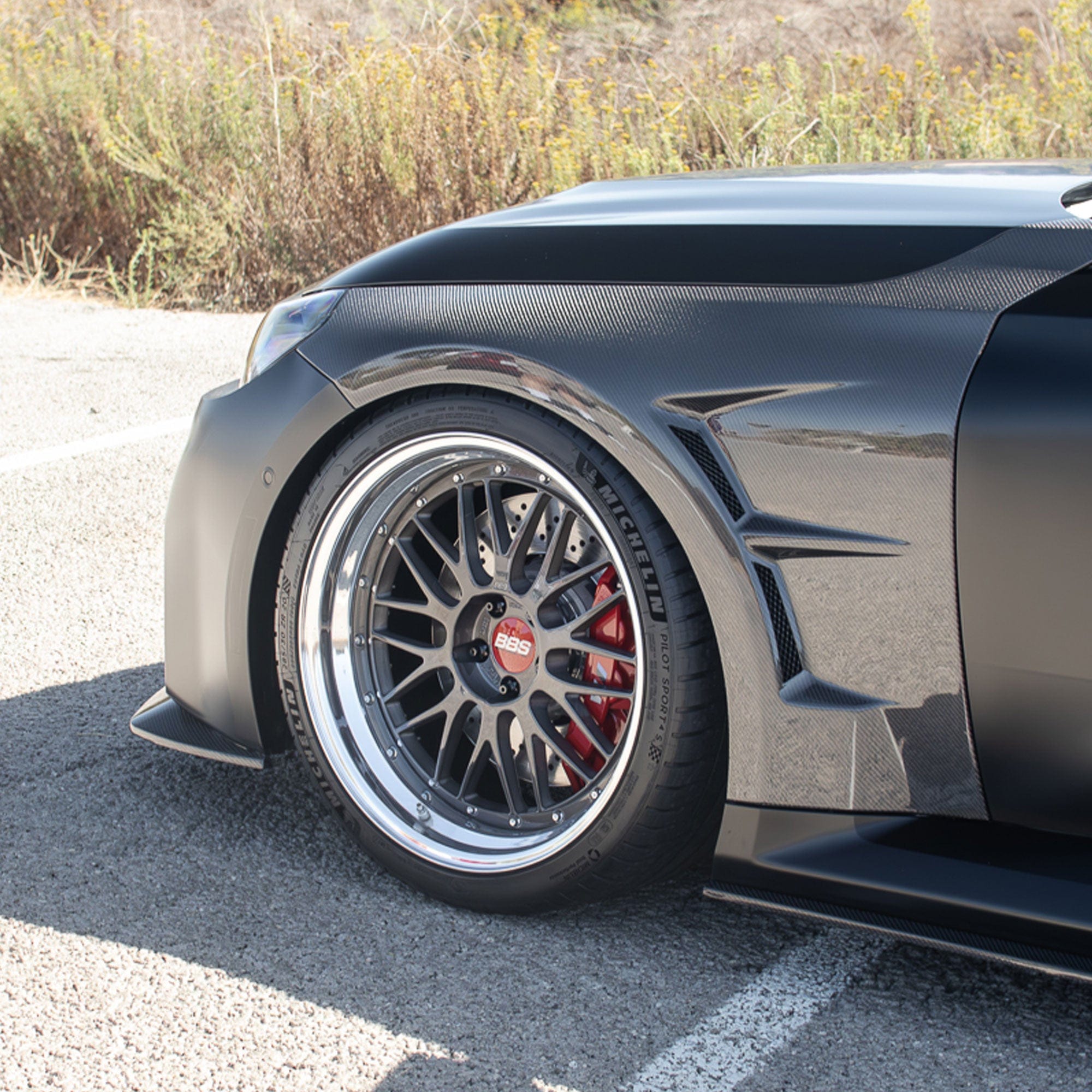 Suvneer Fender Suvneer Motorsports Carbon Fiber Fenders - G87 M2
