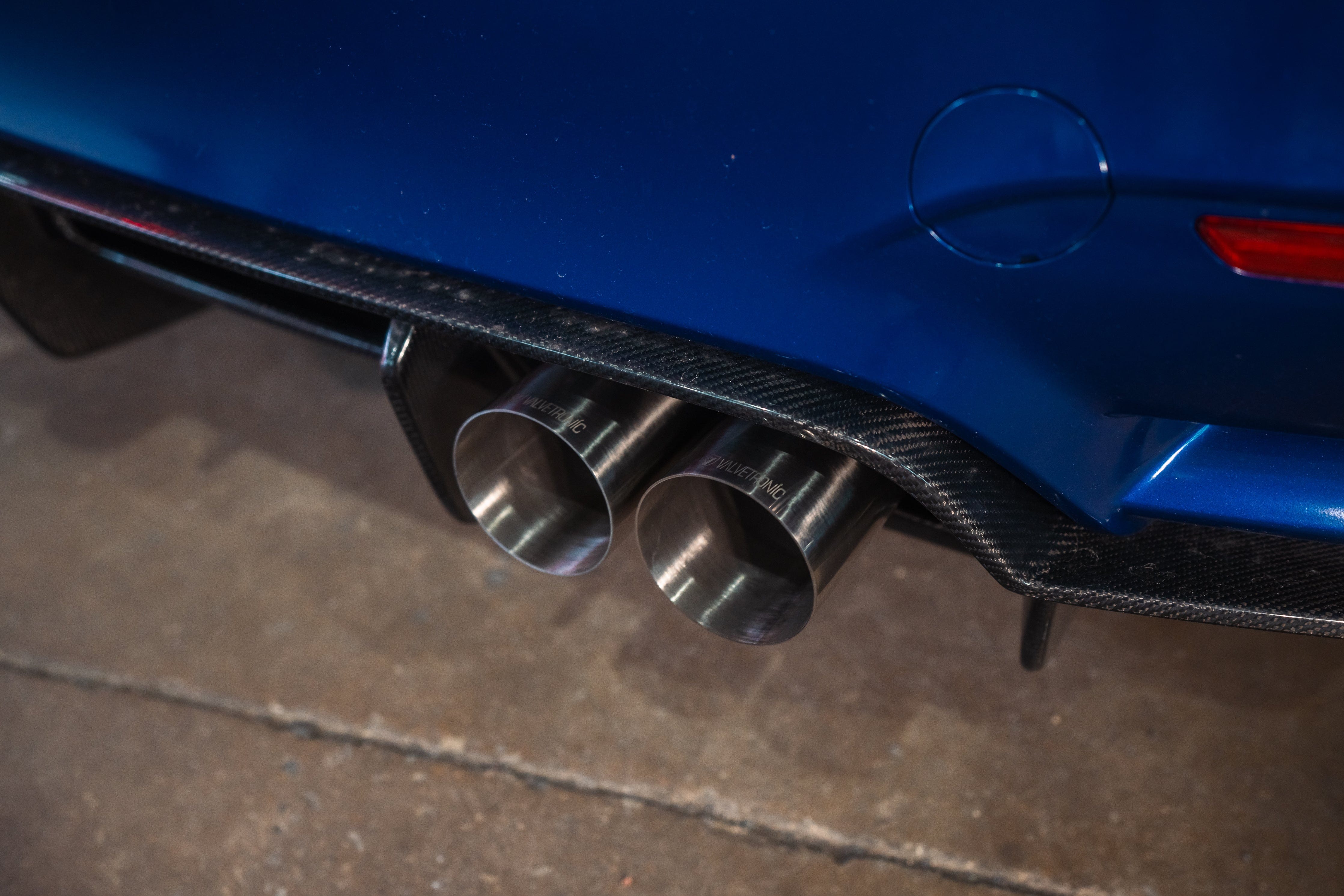 valvetronic designs マフラー F80 F82 M3 M4用 BMW F8x M3 / M4 Equal Length Valved Sport Exhaust System
