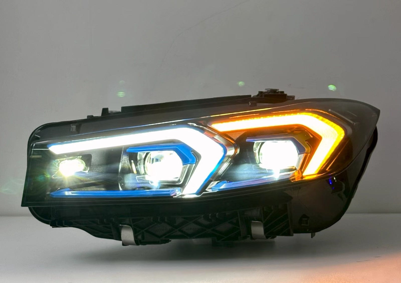 West Coast Euros Lighting LCI Style Adaptive Color Switching Yellow/White LED Headlights - G20 3 Series (Pre-LCI)