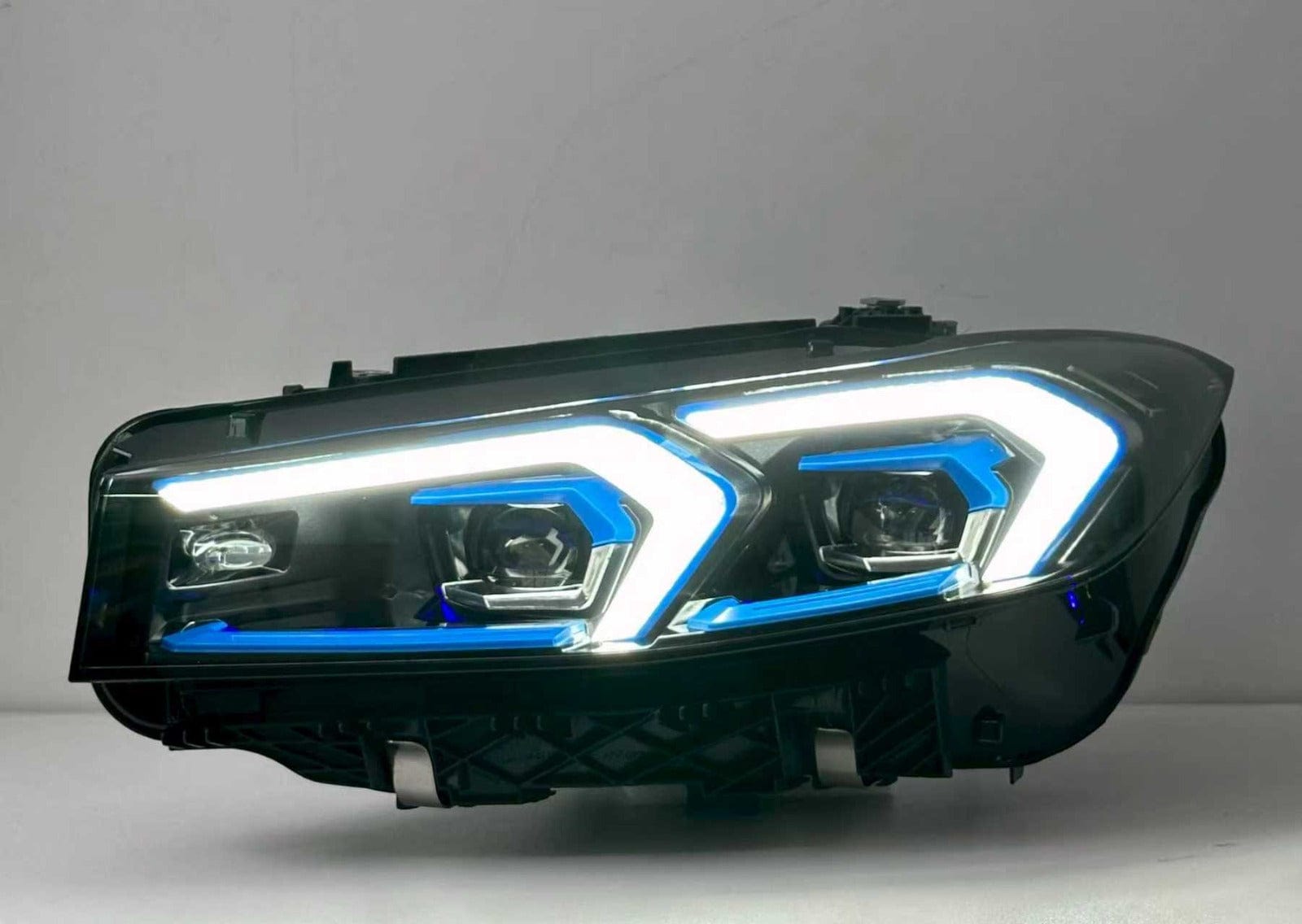 West Coast Euros Lighting LCI Style Adaptive Color Switching Yellow/White LED Headlights - G20 3 Series (Pre-LCI)